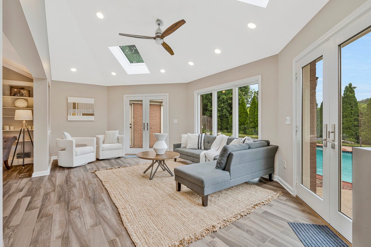 6280 Dunaway Ct
