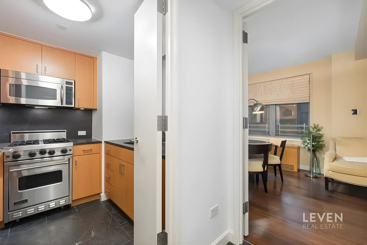 100 West 58th Street #11AB
