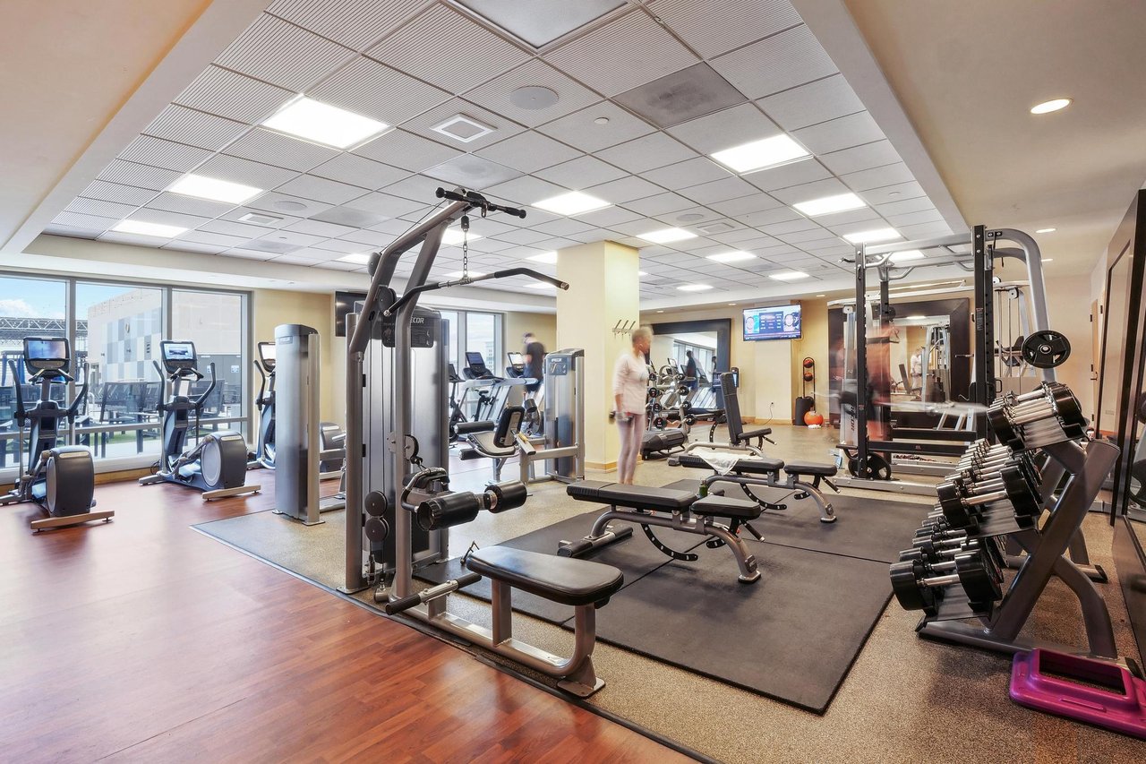 555 E 5th St, Unit 3022