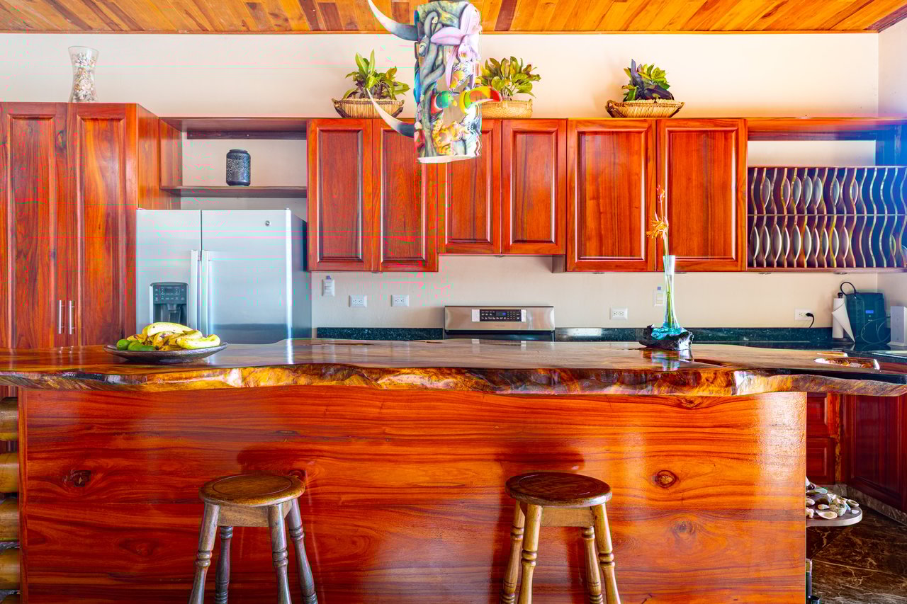 Castillo Puesta del Sol, Escalares - 