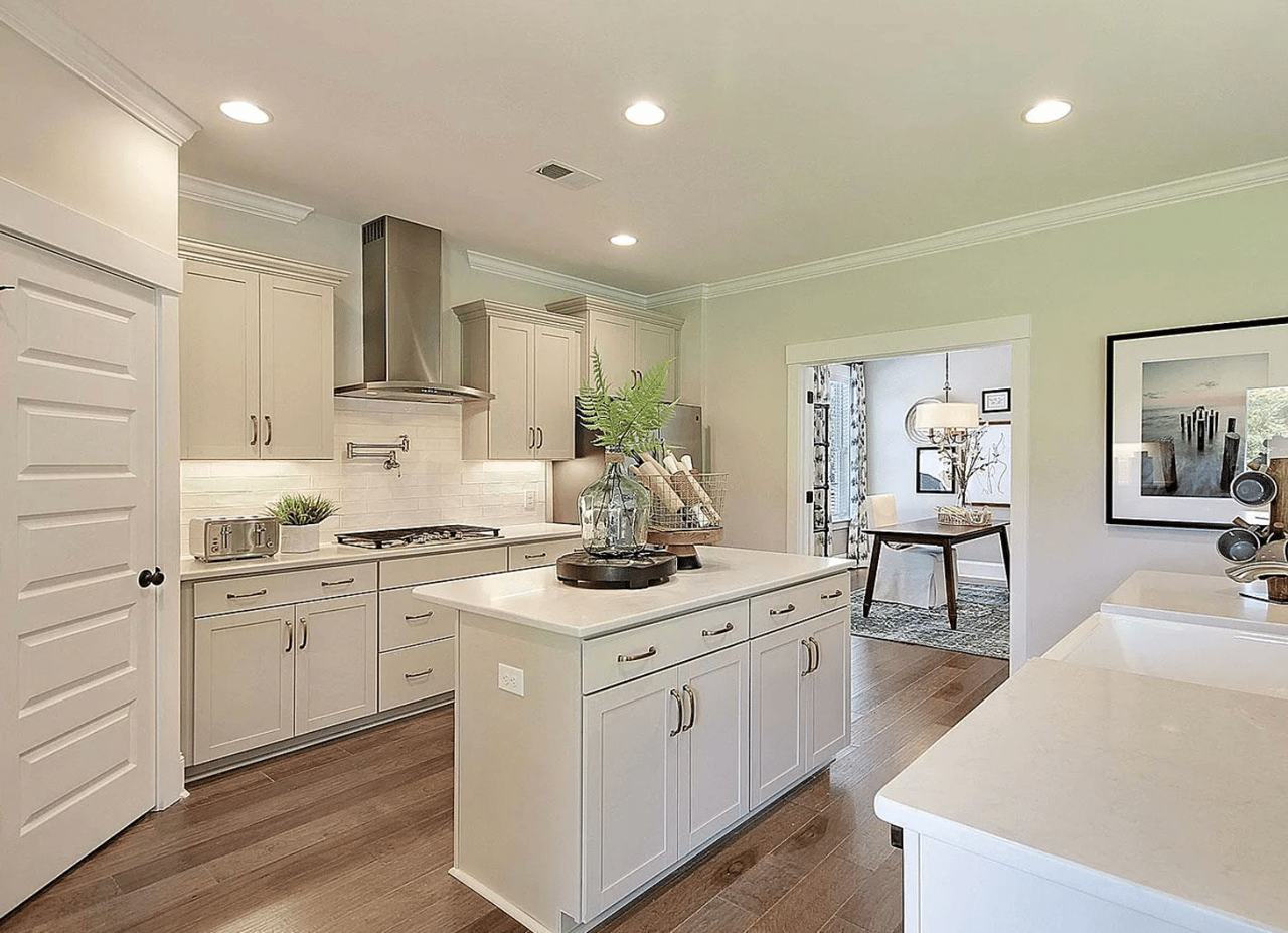 2136 Sweet Samson St