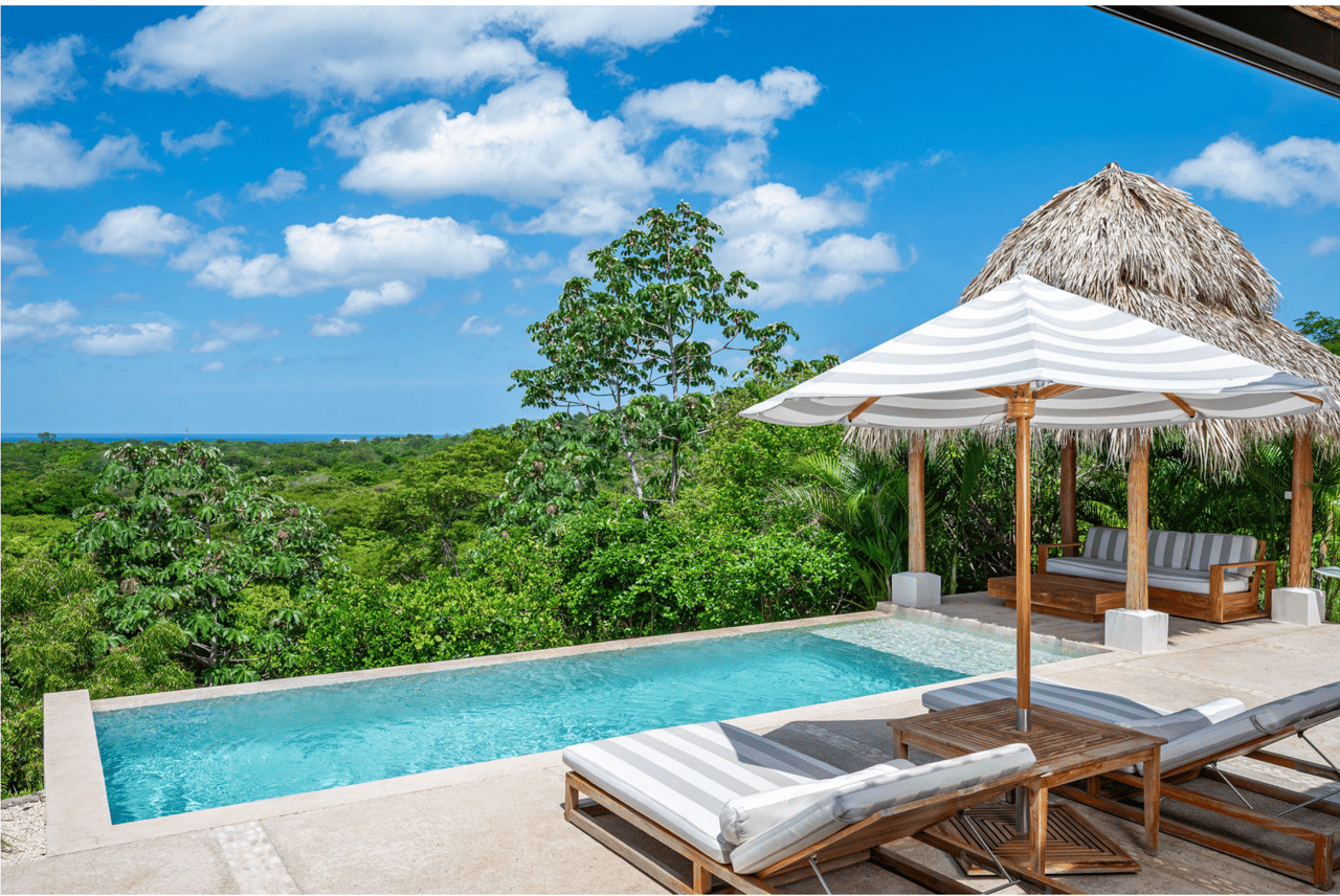 Casa Salinas – 3 beds ocean view home in playa grande
