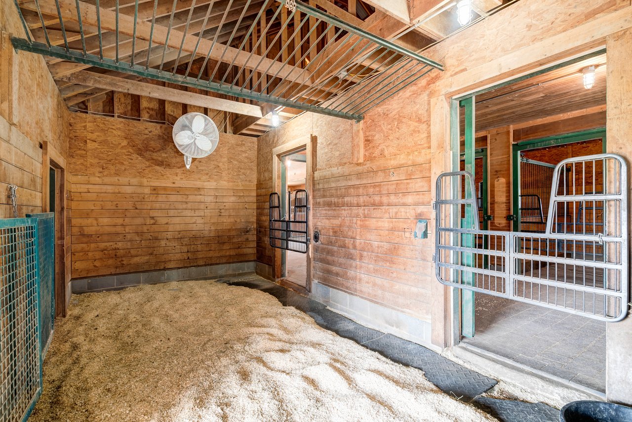 29-Acre Equestrian Estate with 14-Stall Barn