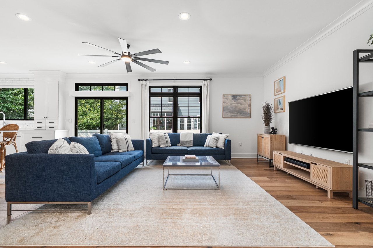 8006 Fort Hunt Rd.
