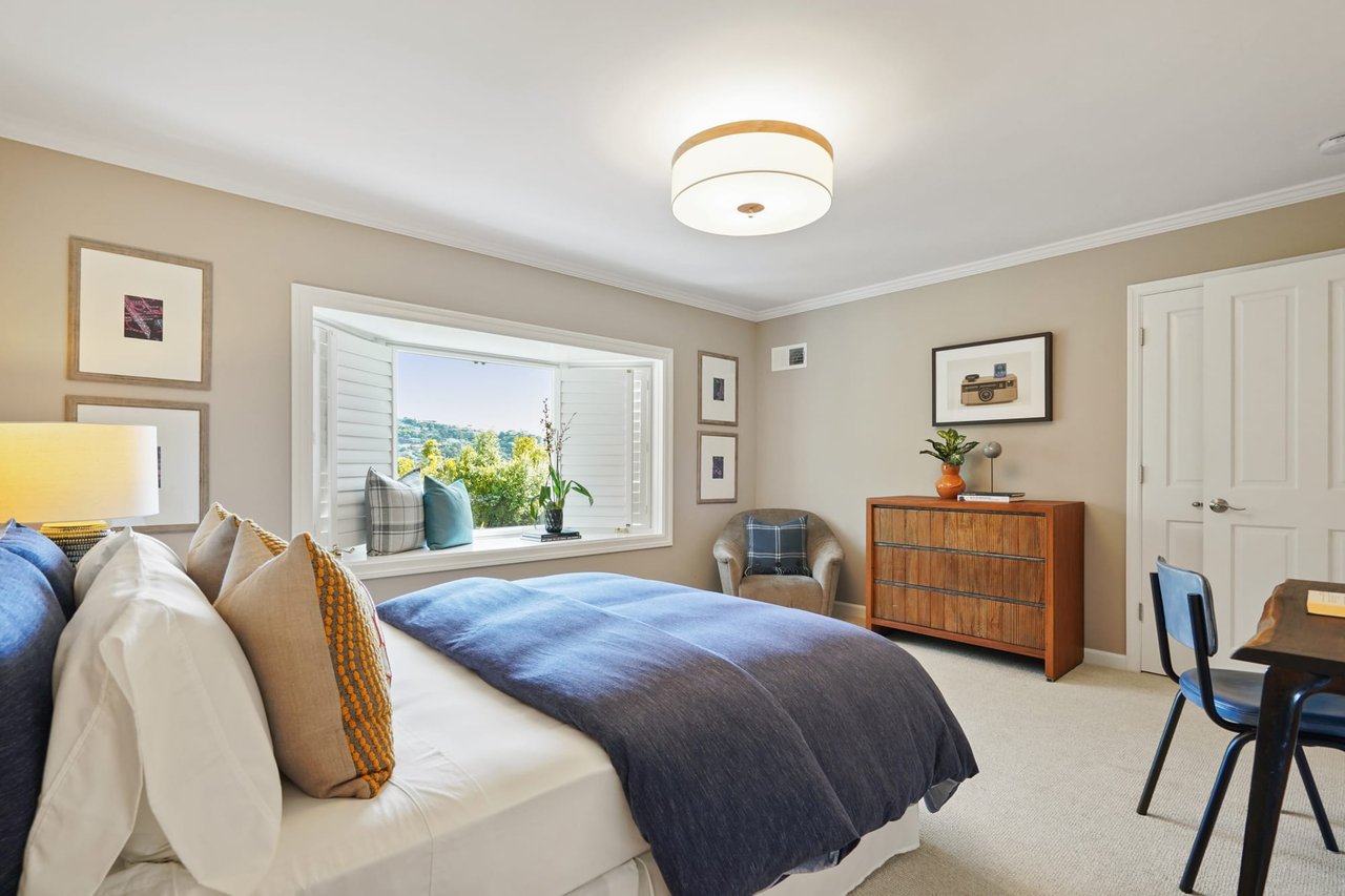 51 Acacia Avenue, Belvedere