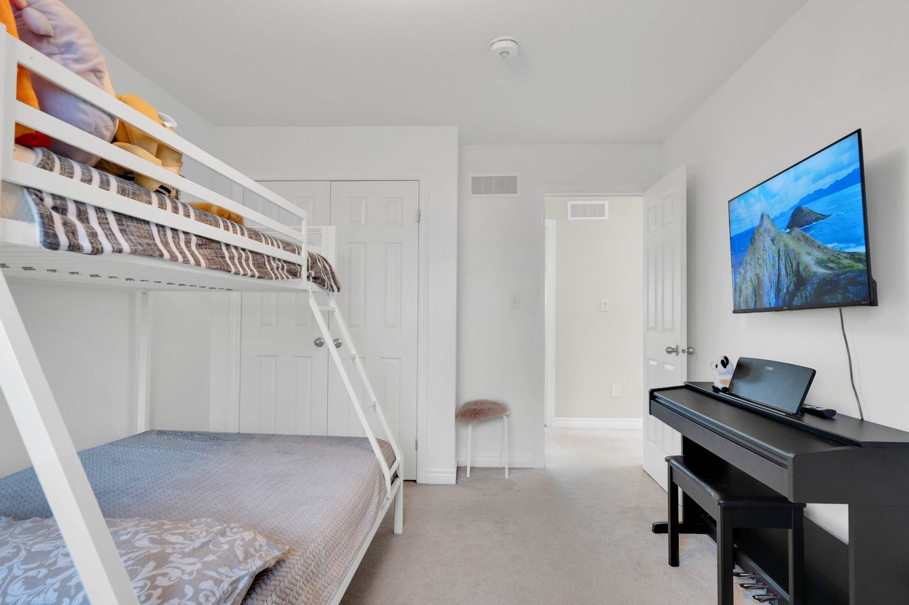 73 Medici Lane 5