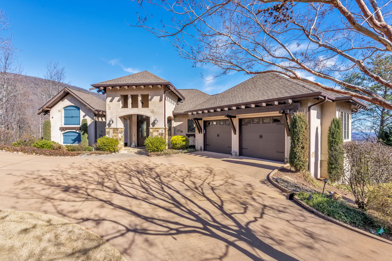 209 Craggy Rock Lane