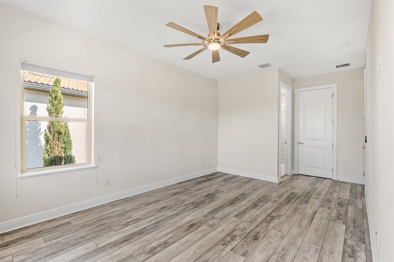 15606 Shorebird Lane