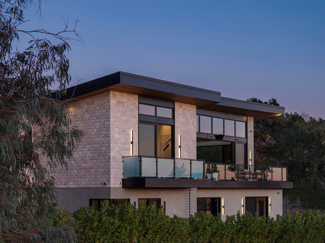 105 Canyon Drive