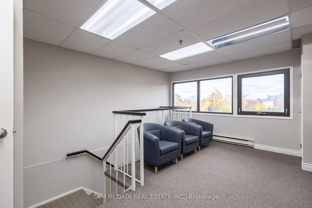 120 Traders Blvd E, #204