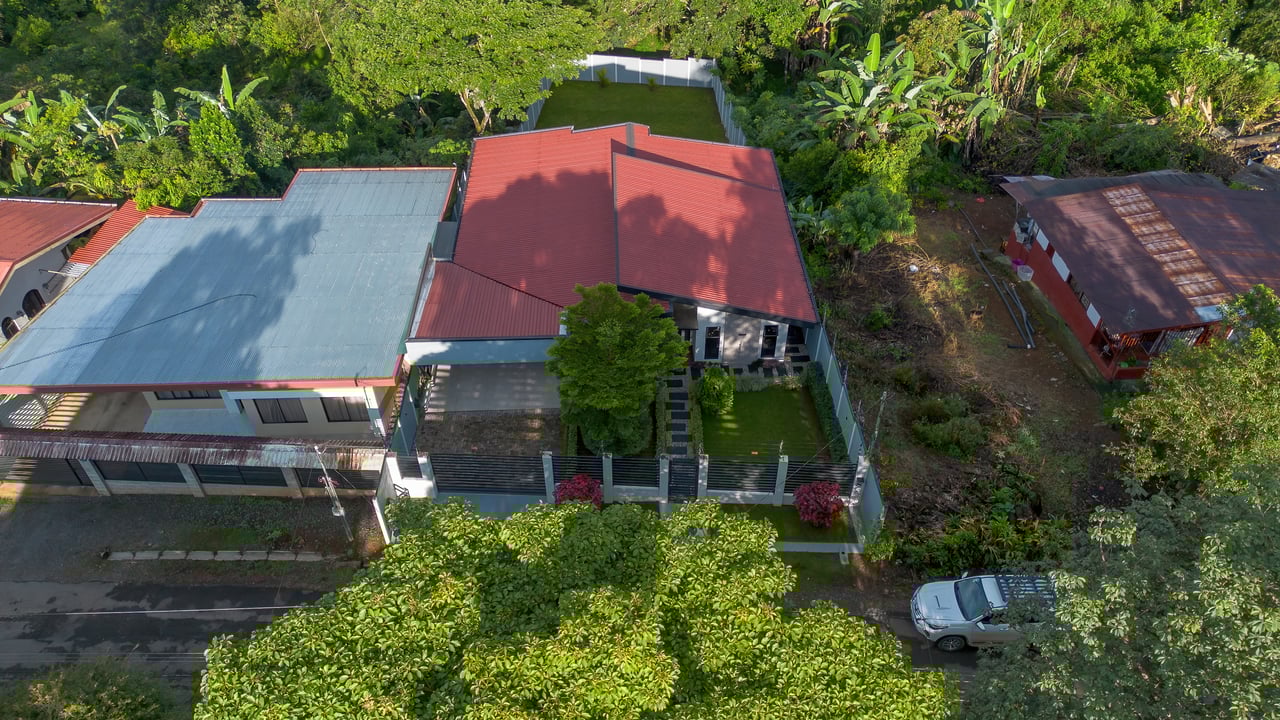 Mordern Home in Pérez Zeledón | 3 bedroom, 2 bathroom 