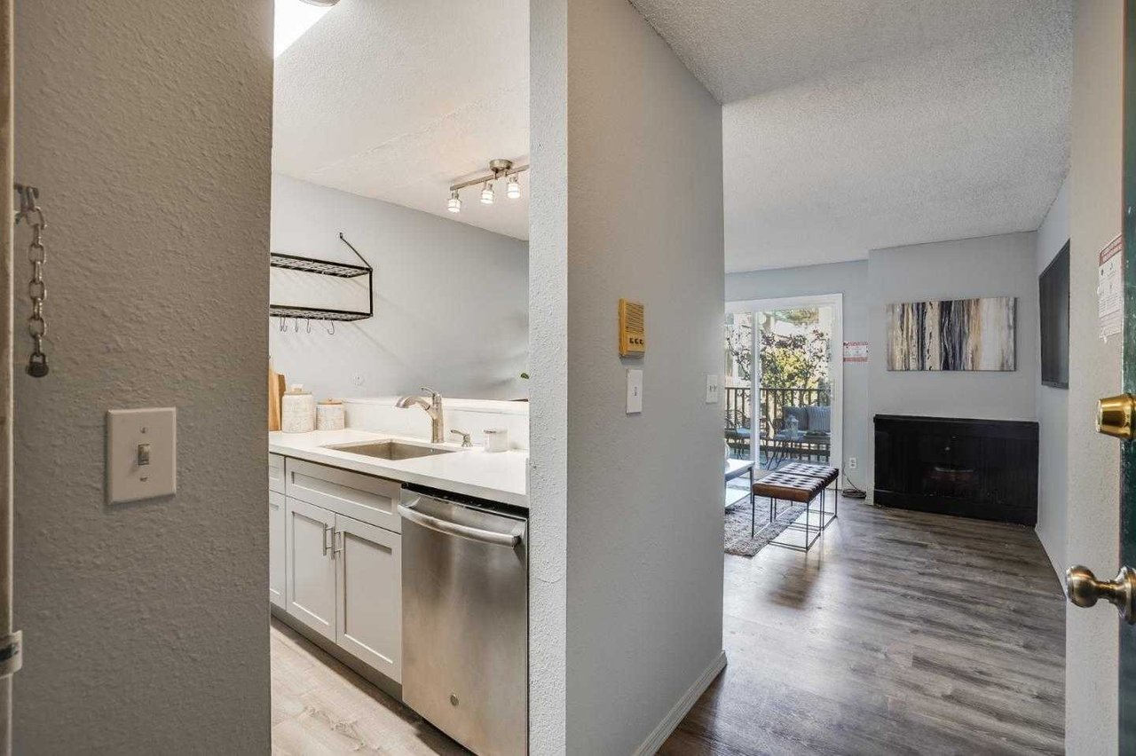 370 Imperial WAY 222