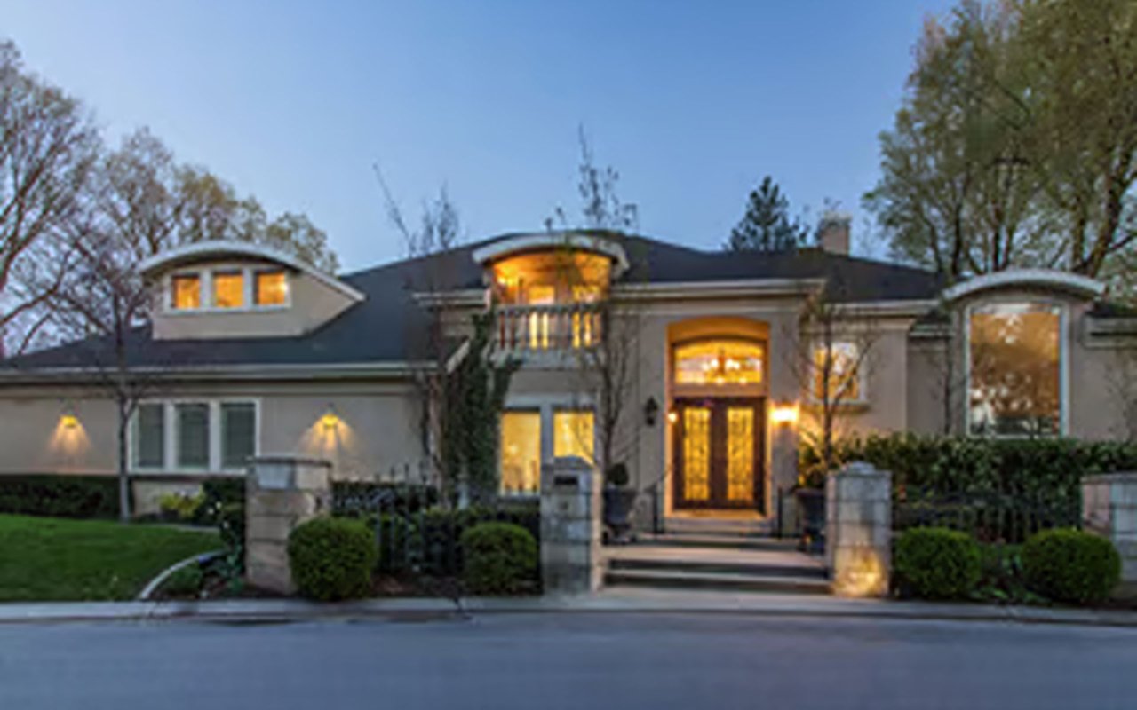 Sneak A Peek! Gorgeous Holladay Home!