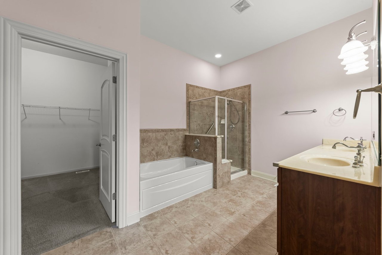 1197 Stonebriar Ct
