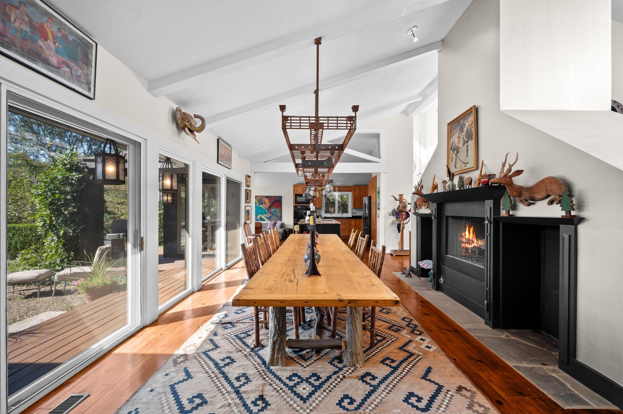 2408 E 800 N, La Porte, IN 46350