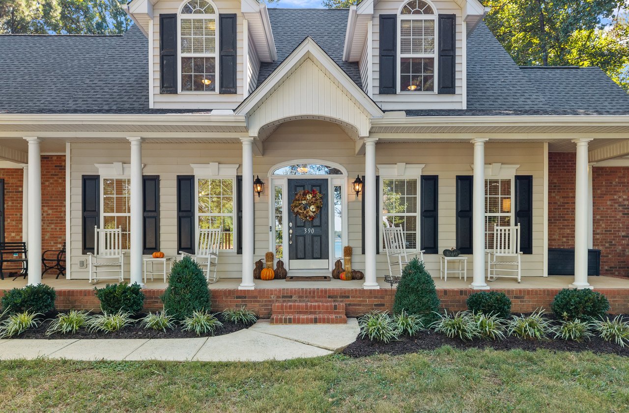 390 Robinson Road