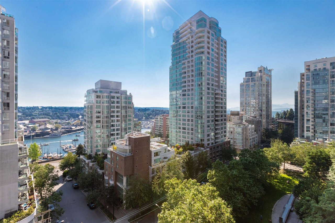 1480 Howe St, #1205