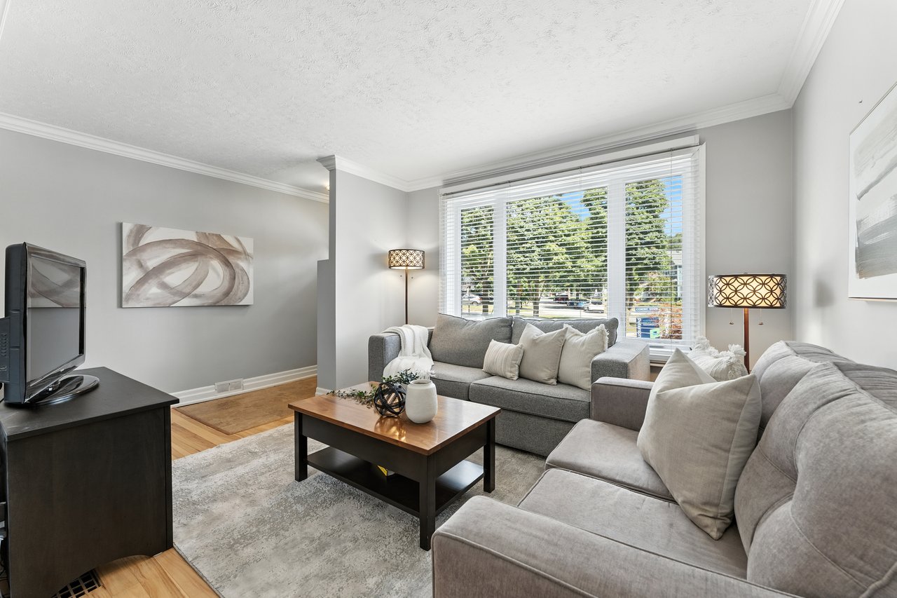 4 Fulham Dr