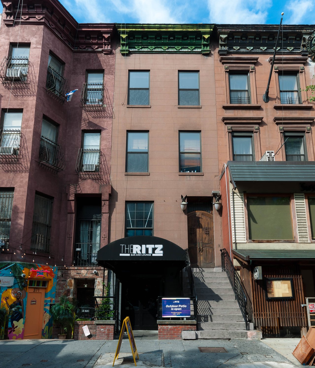 369 West 46th Street – Building