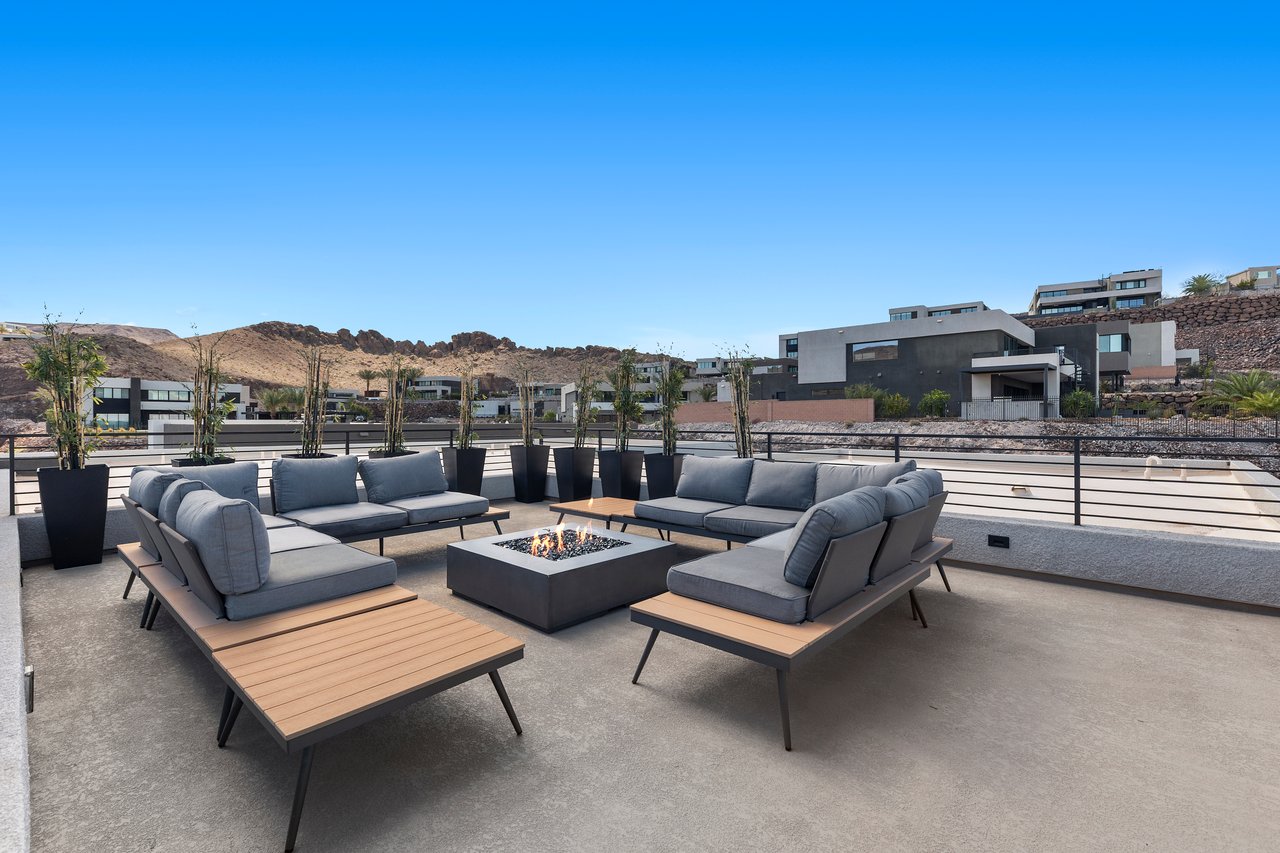 1463 Solitude Ridge Dr