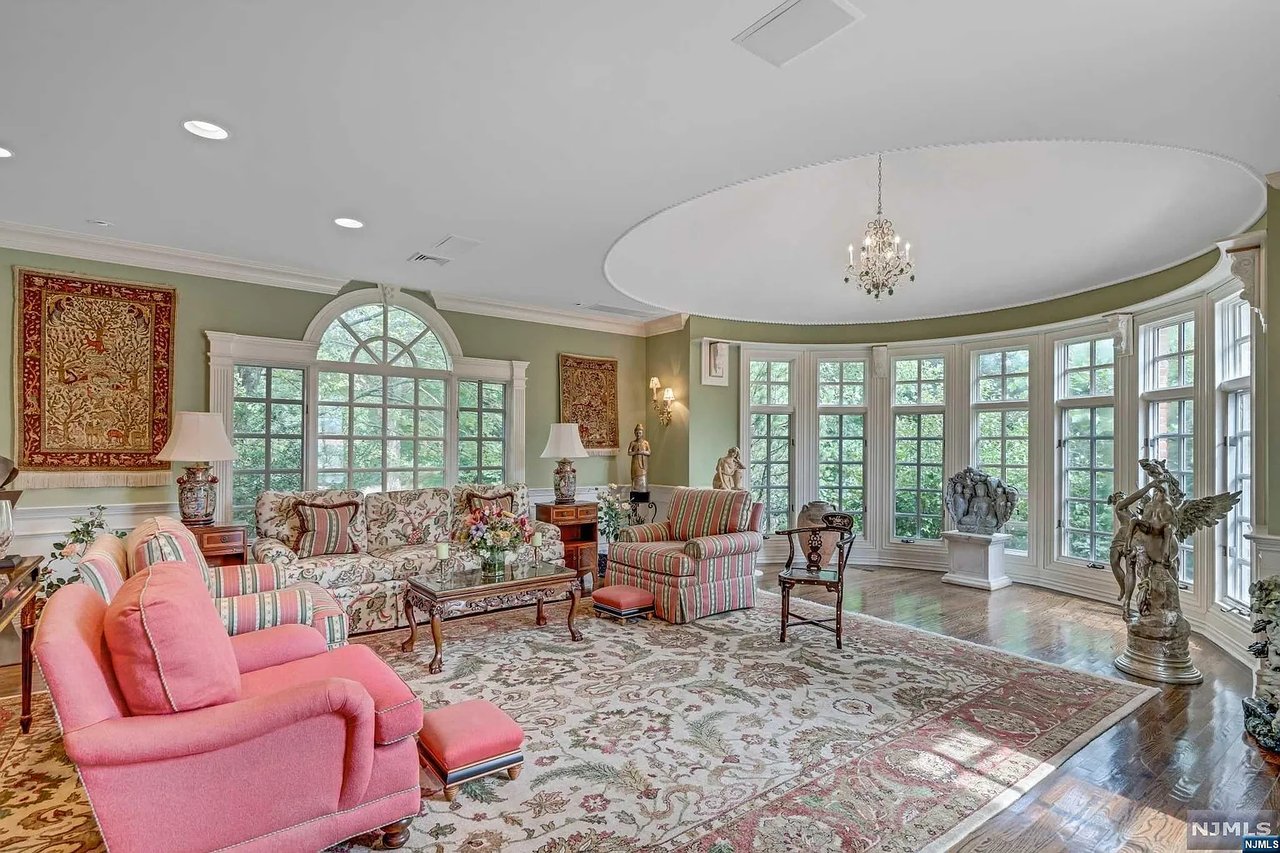 High Mountain Estate