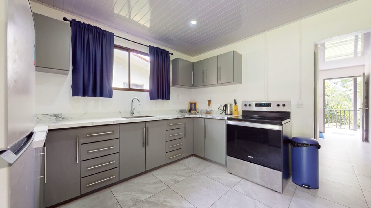 Versatile Multi-Unit Property with Income and Expansion Potential