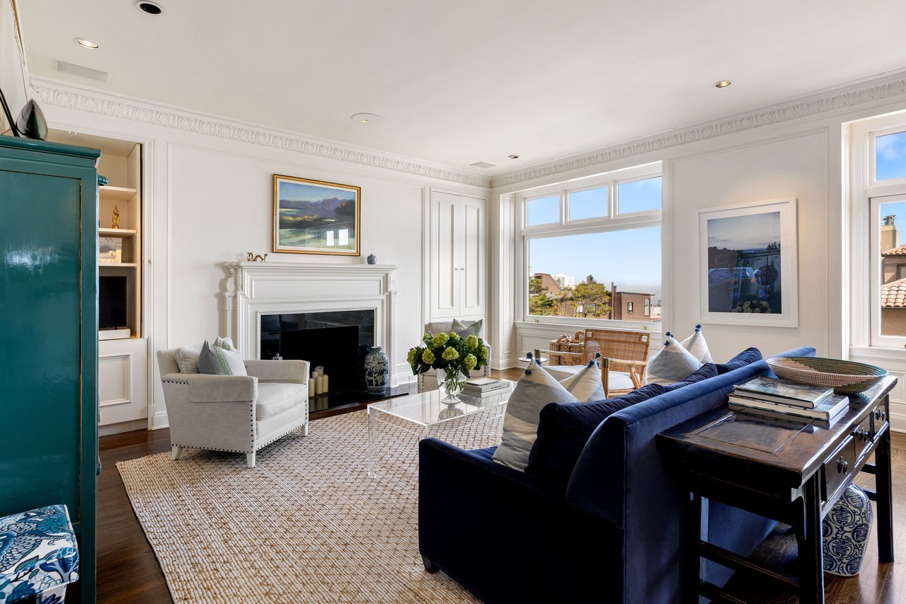 Timeless Full-Floor Residence