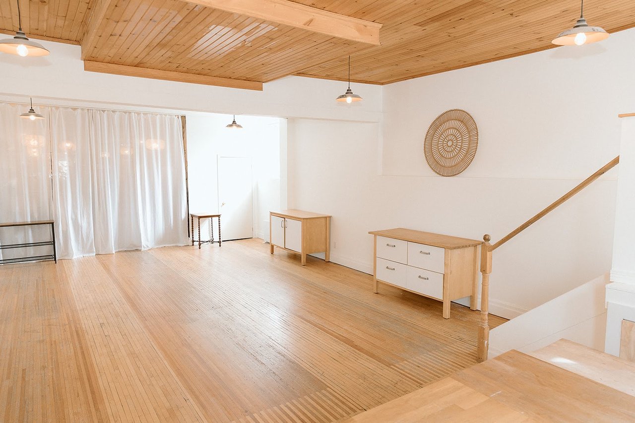 208B Main Street South 