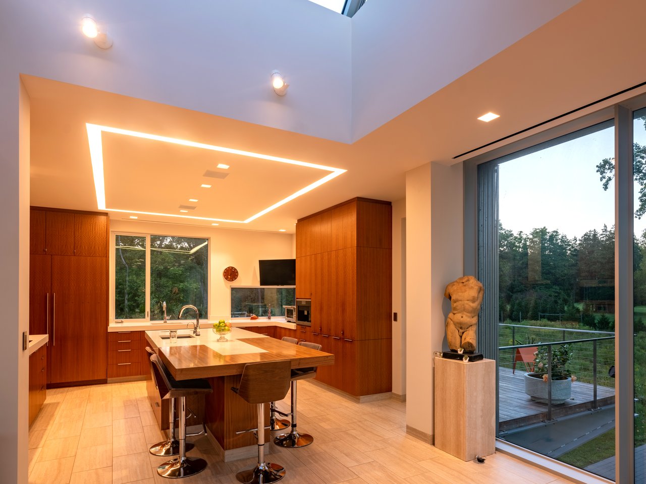 Modern Luxury Meets Historic Charm: Riverscape and Architectural Design Trends in Bucks County & Philadelphia | B&B Luxury Properties