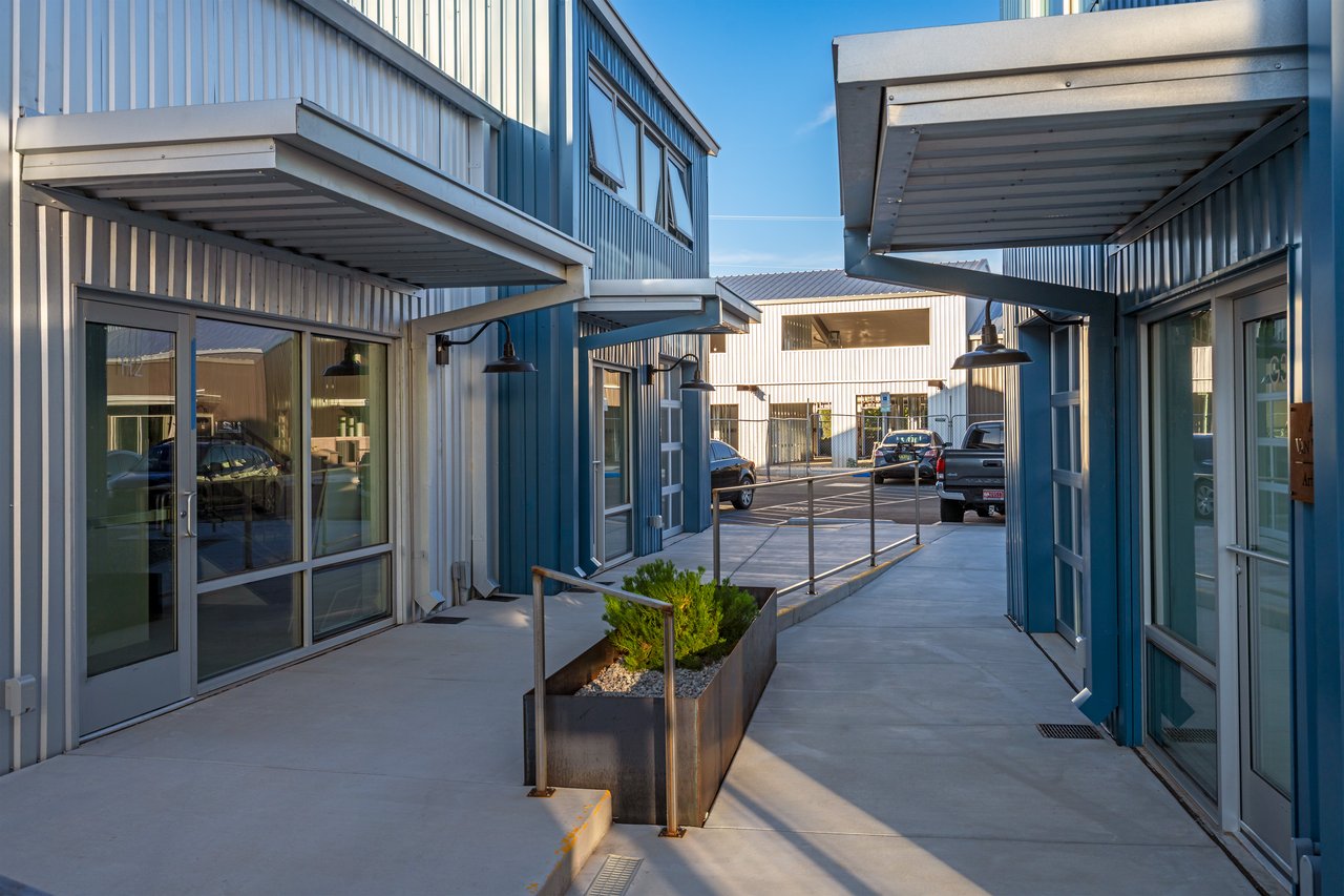 1189 Parkway Studios, Santa Fe, NM 87507