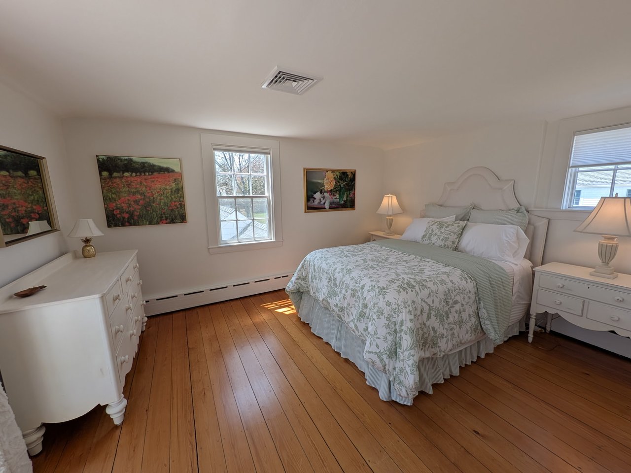 54 Cooke St