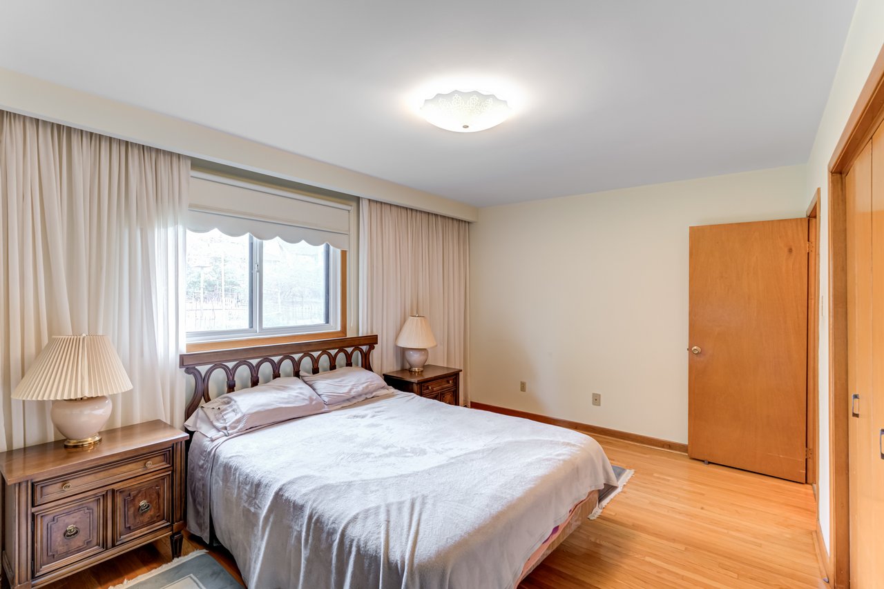 102 Clement Rd