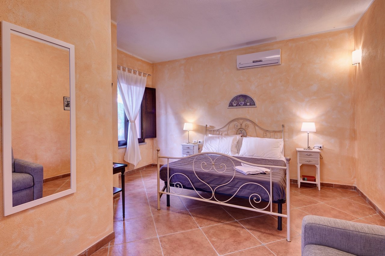 VILLA AMARANTO