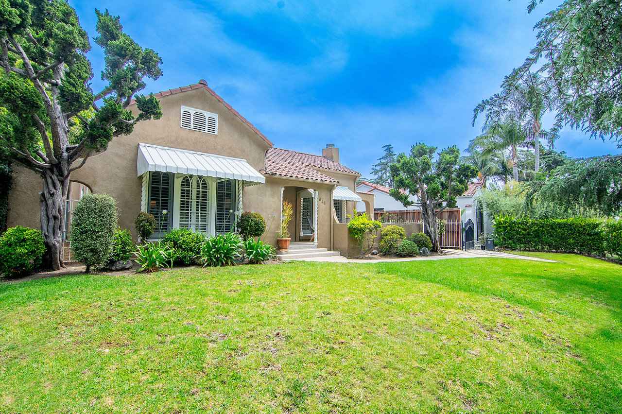 616 Lillian Way