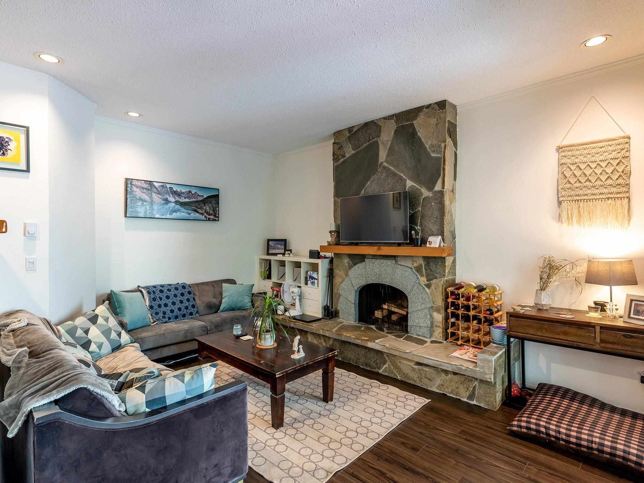 G103-1400 Alta Lake Rd