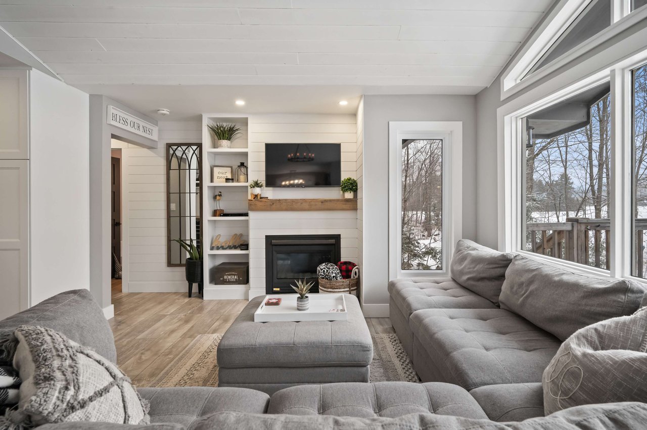 Cash Flow Lakeside Cottage