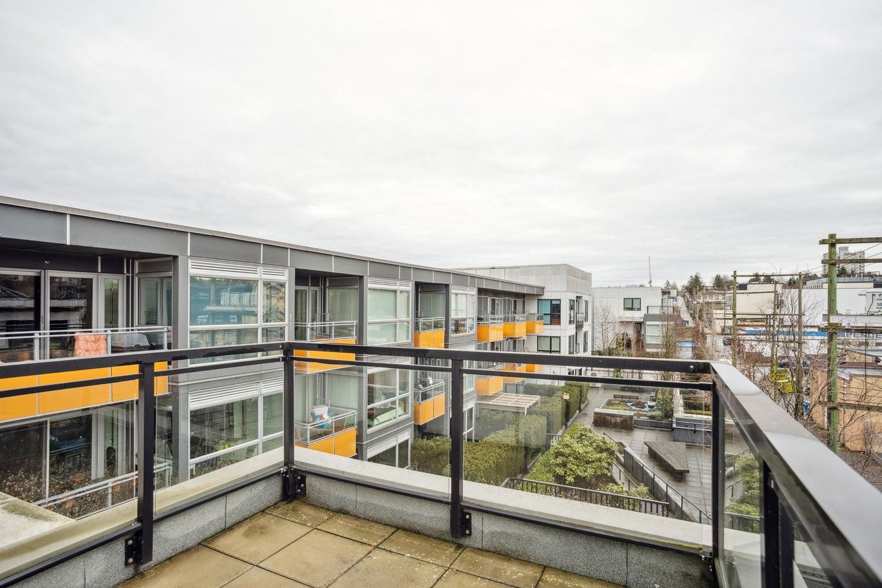 409-1588 E Hastings St