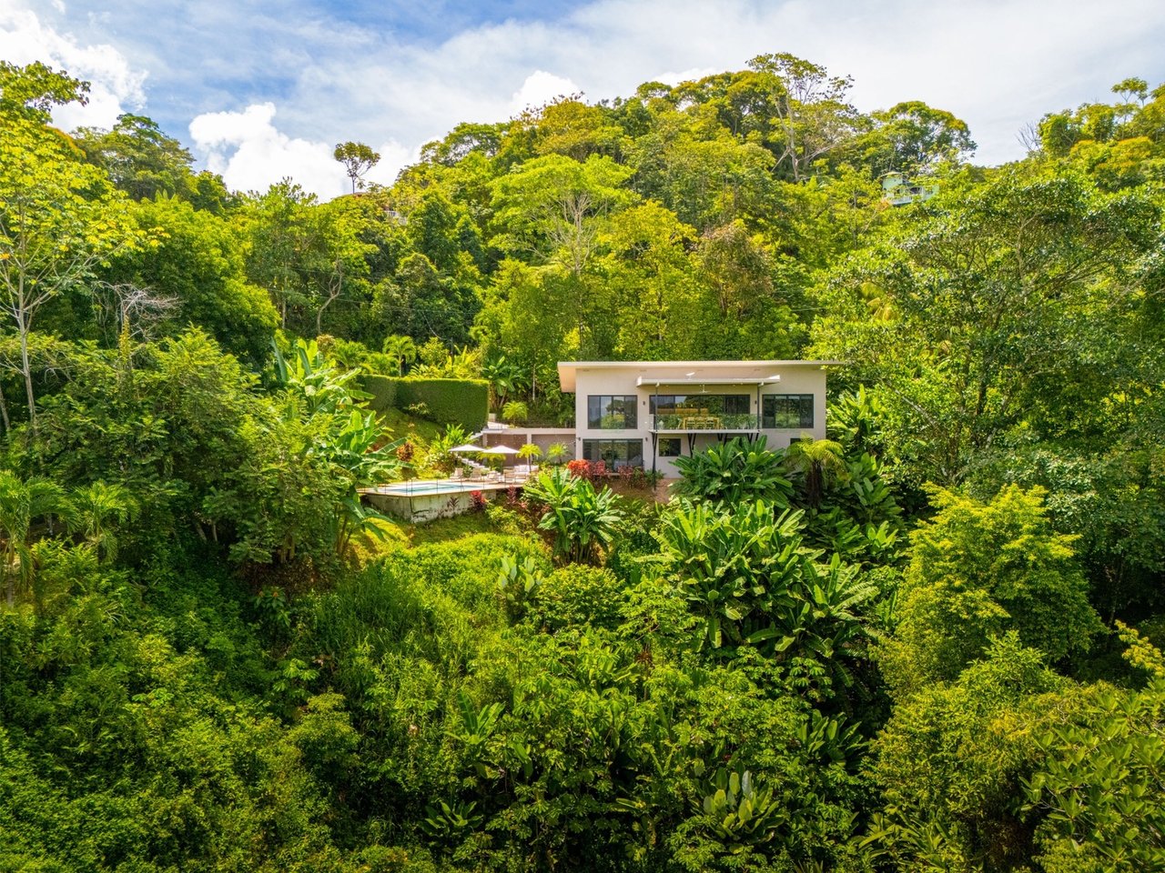 Oceanview Contemporary Luxury Estate, Ojochal, Puntarenas