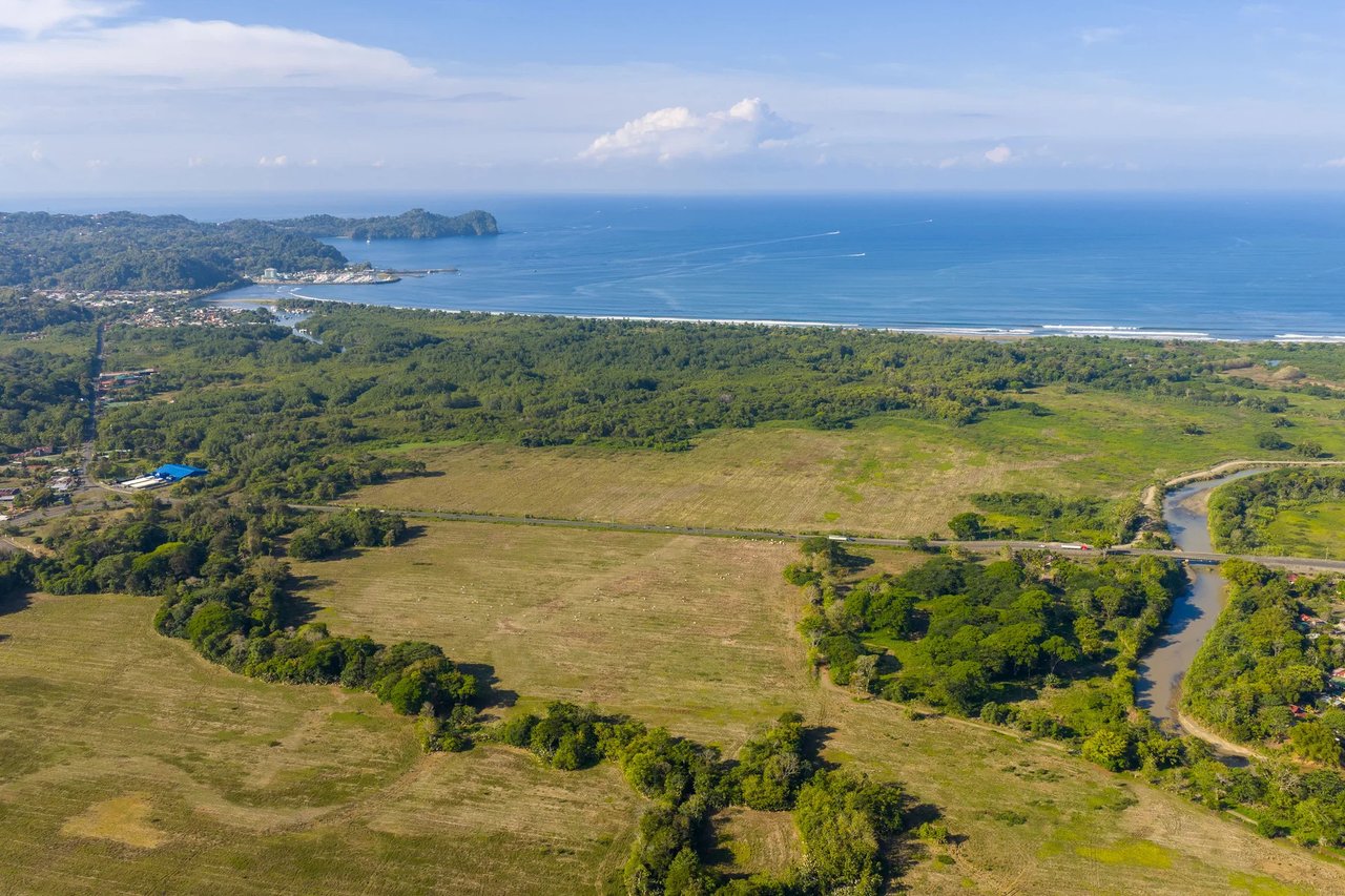 Agricultural Development Land, Manuel Antonio, Puntarenas