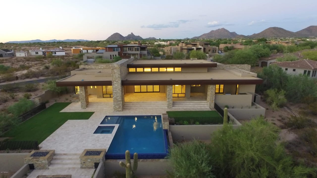 9290 E THOMPSON PEAK PKWY 425