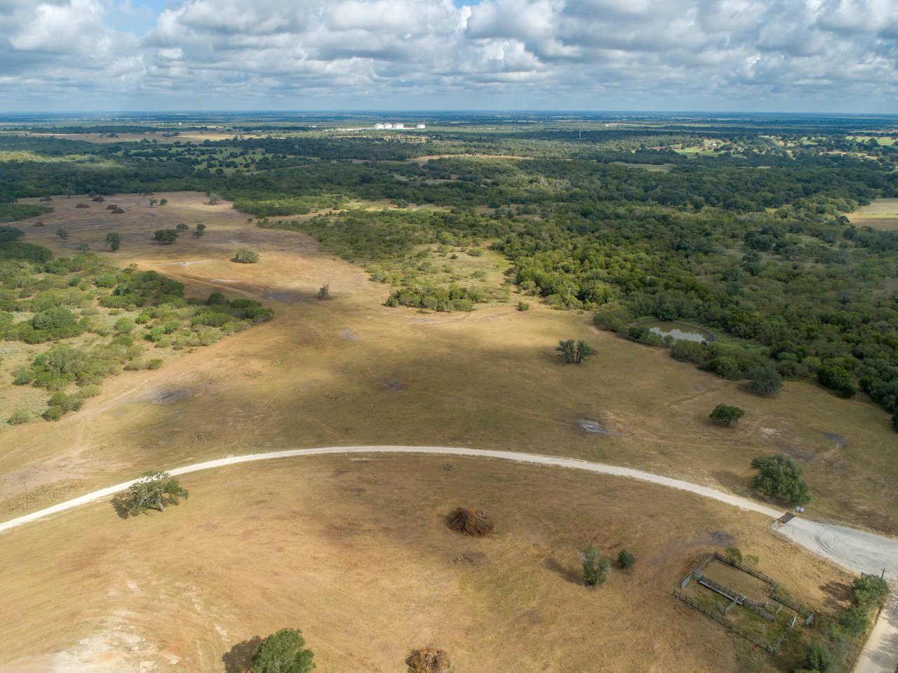 The Poco Loco | 278± Acres | DeWitt County