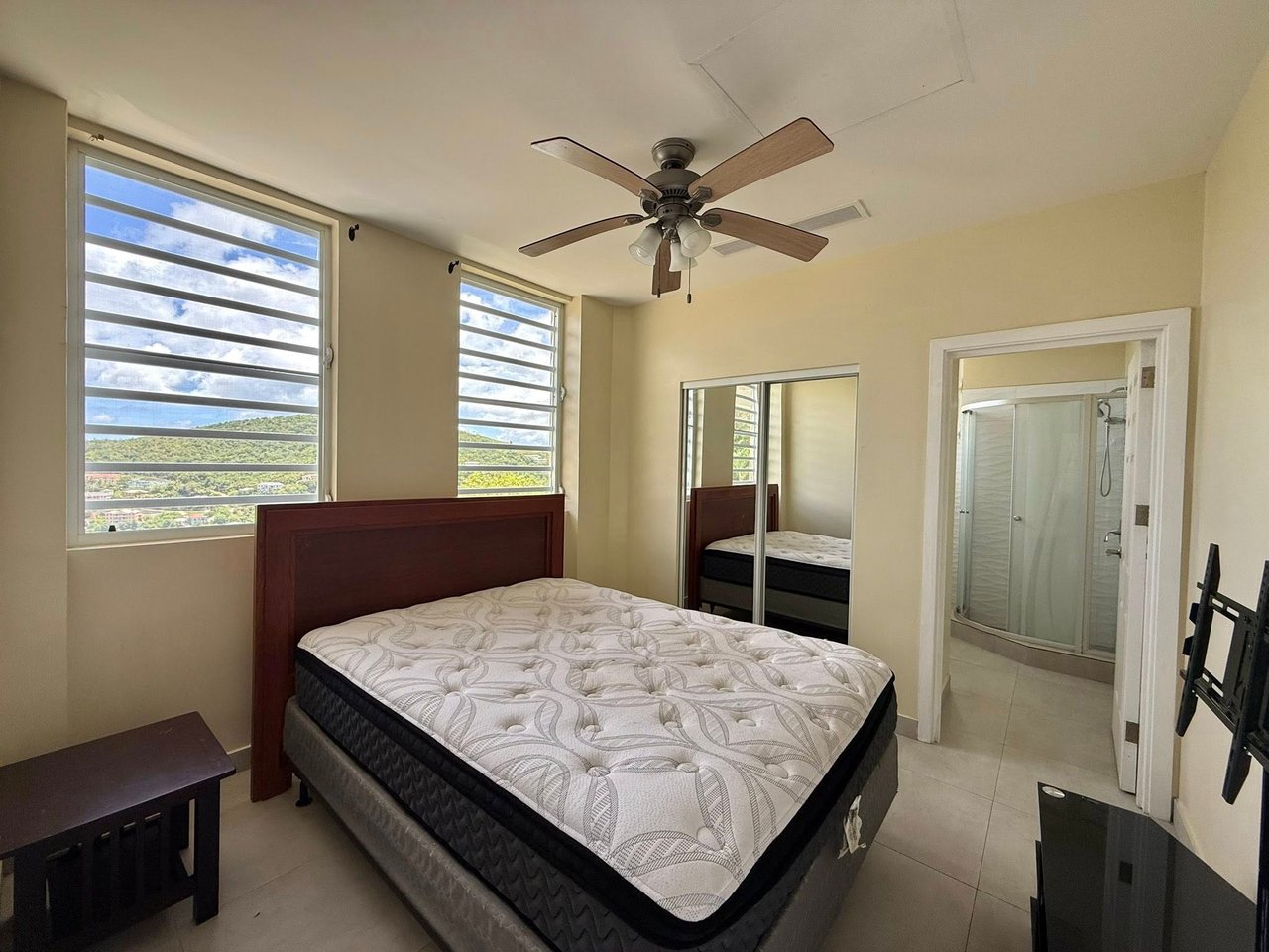 1128 Mount Healthy 1 Bedroom Apartment