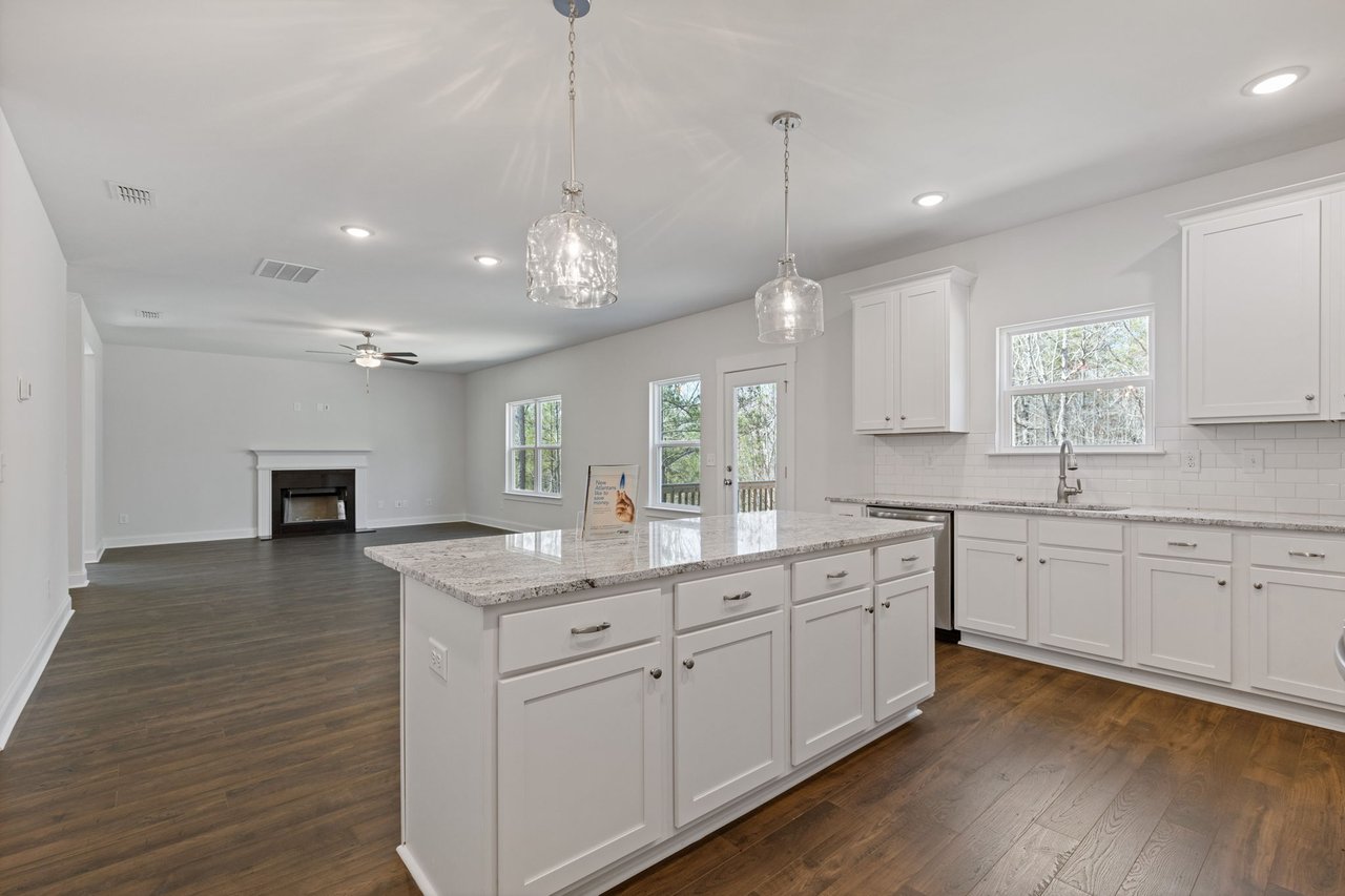 78 Radiant Ct