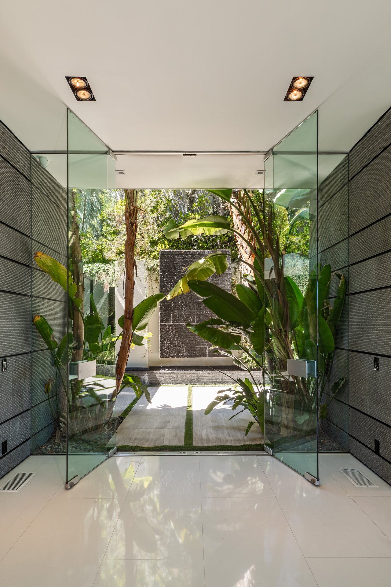 1740 Bel Air Rd, Bel Air