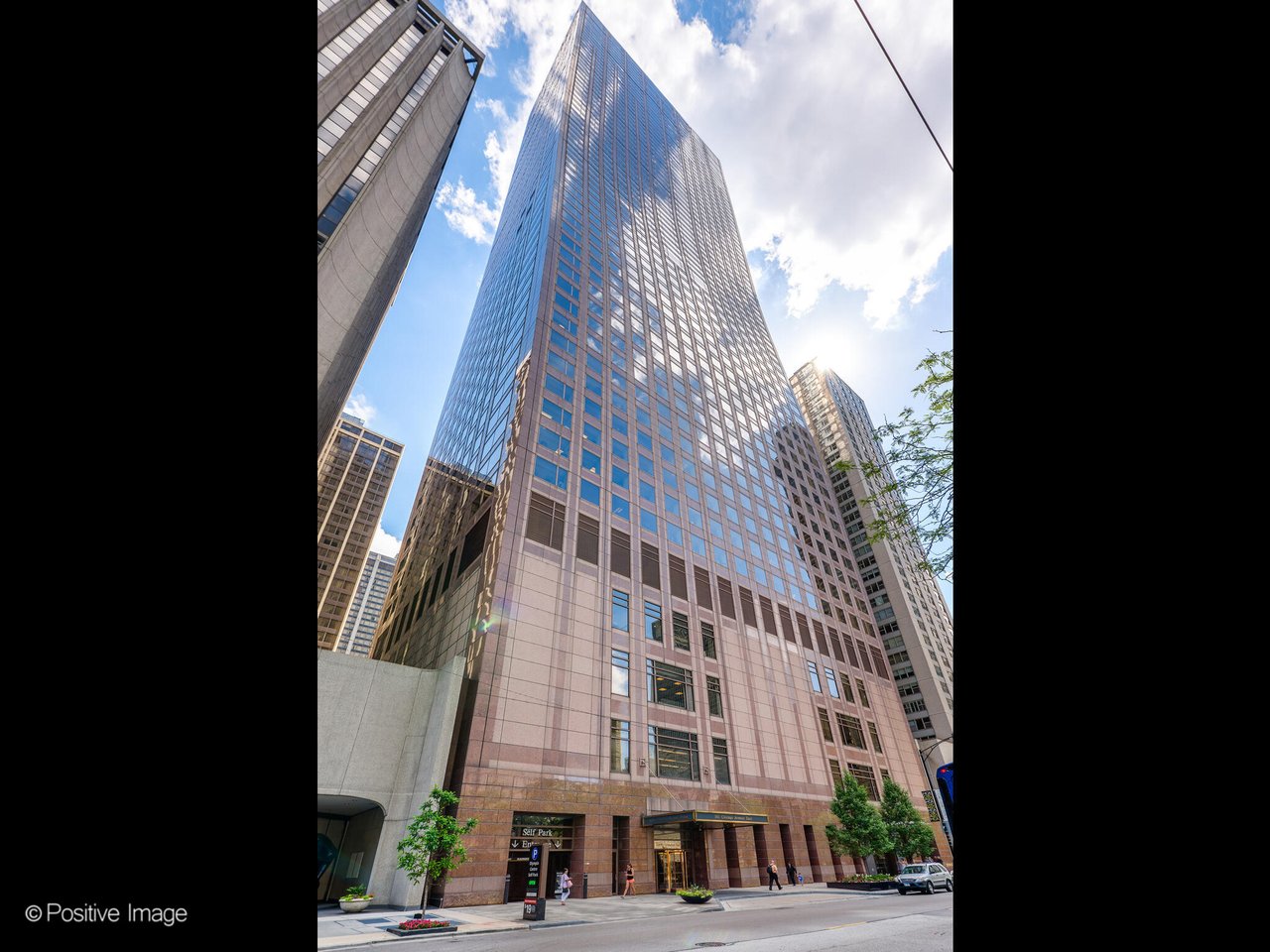 161 E Chicago Unit 31B
