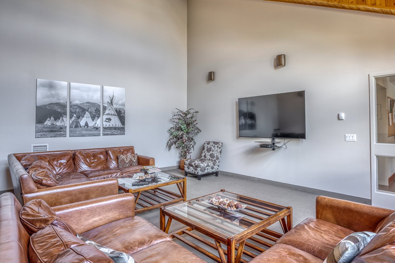 106 Stewart Creek Landing Unit: 111
