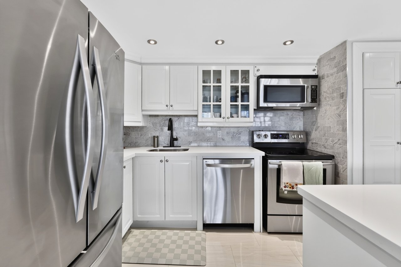 50 Elm Dr E 610