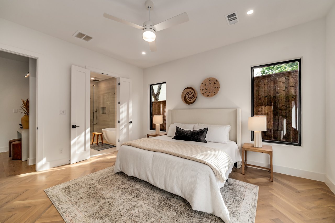 8815 San Leandro Drive