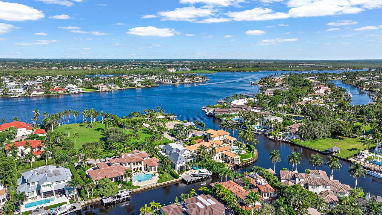 Designer Furnished Waterfront Retreat