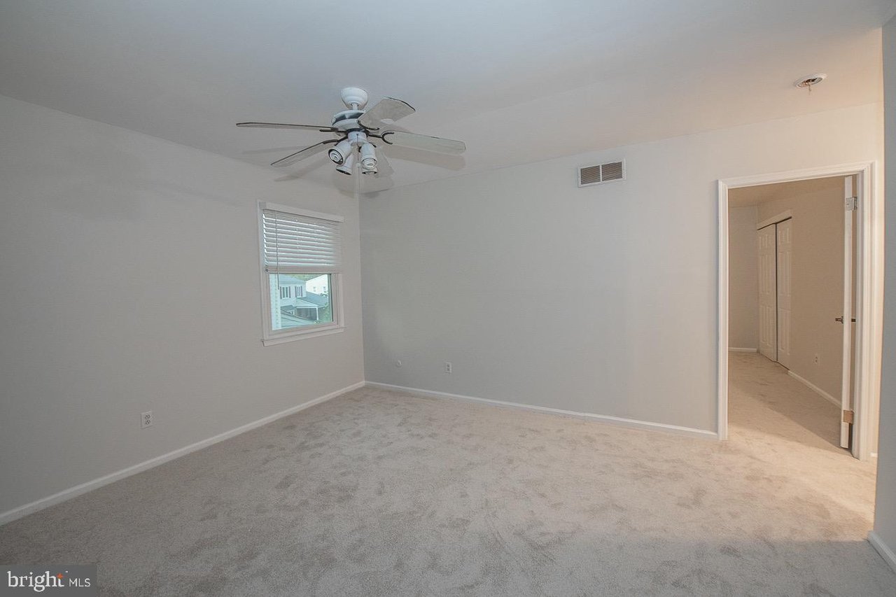 82 Woodbine Way